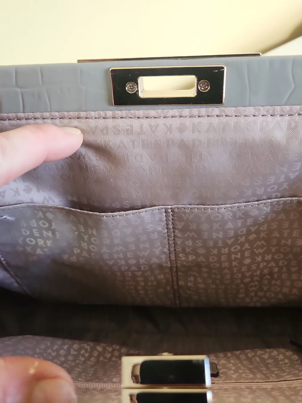 Kate Spade Knightsbridge Constance Tote. Vintage Style. Taupe.